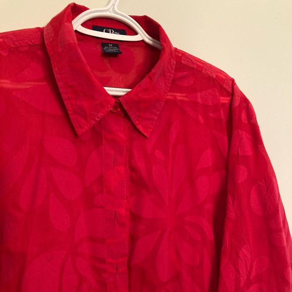 CB PLUS red sheer collared blouse - Picture 2 of 8